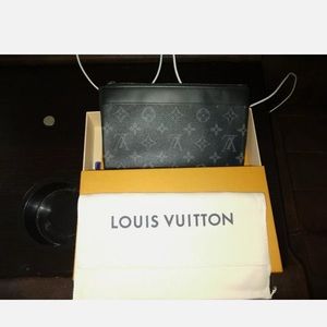 Louis Vuitton clutch